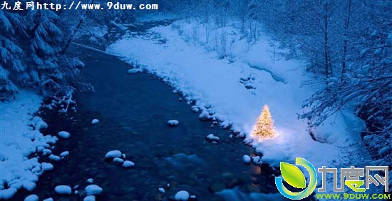 Windows 7官方推出圣诞节主题包“节日彩灯”(Holiday Lights)