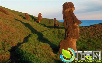 Windows 7最新官方主题包Bing