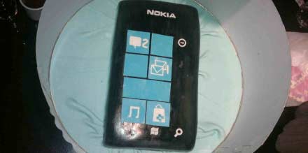 诺基亚正式发布港版Lumia 800及Luima 710