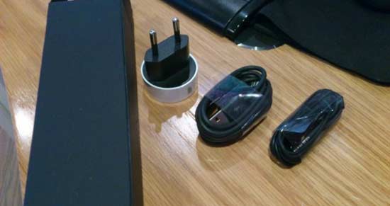 诺基亚正式发布港版Lumia 800及Luima 710