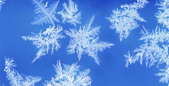 Windows 7官方桌面主题《雪霜》