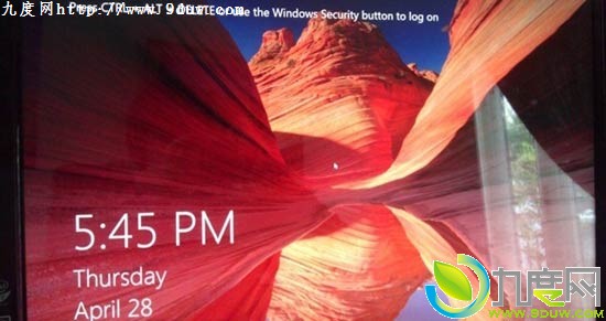 Windows 8新功能:全新文件拖放与自定义锁定屏幕