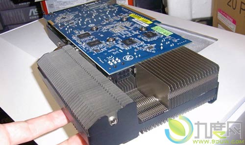 技嘉发布首款完全静音版显卡Radeon HD 6770 