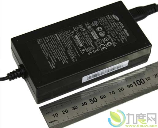三星27寸3D LED显示器S27A950D即将登入欧洲市场