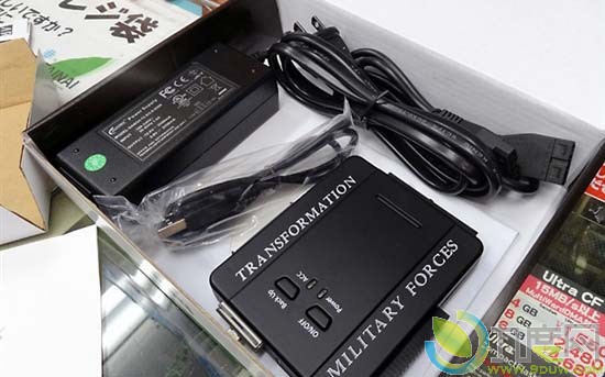全能USB2.0适配器 支持所有内置硬盘和光驱