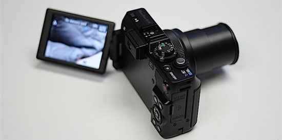 佳能发布高端消费级数码相机PowerShot G1X