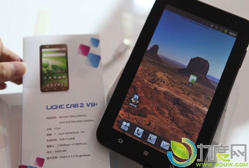 中兴在英国发布Android平板电脑V9A Light Tab 2