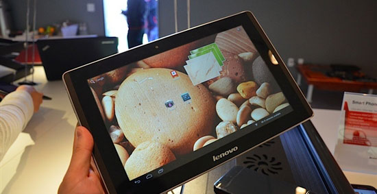 联想首款Tegra 3四核Android 4.0平板电脑ideaTab K2