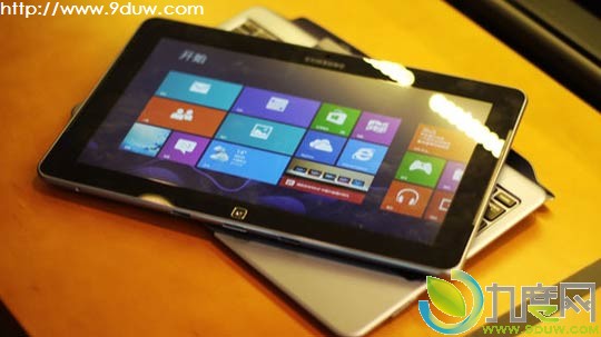 三星在中国发布两款Windows 8平板电脑:ATIV Smart PC 500T1C和ATIV Smart PC Pro 700T1C