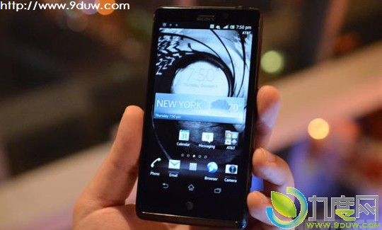 索尼发布全新Android 4.0高端旗舰手机Xperia TL