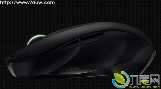 Razer发布4G双传感器八岐大蛇鼠标