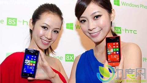WP8旗舰手机HTC 8X上市：售价3800元