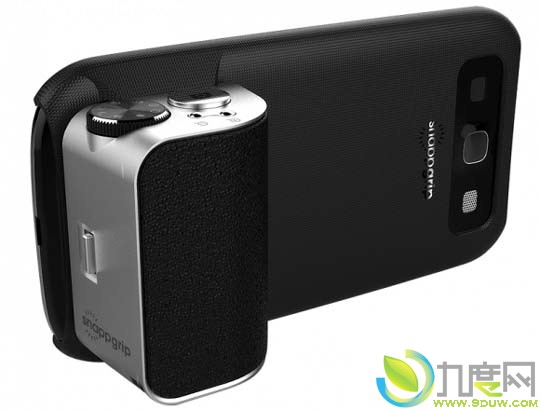 SnappGrip推出iPhone/Galaxy S3专业相机控制器