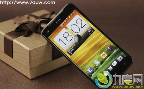 HTC 5寸四核1080p全高清旗舰HTC Butterfly（X920e）明天开卖　售价4799元