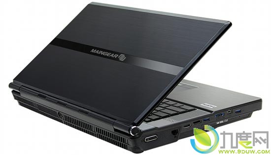 MAINGEAR发布升级版TiTan 17笔记本 搭载i7处理器