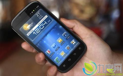 中兴发布HSPA+ Tegra2 Android4.0智能手机Mimosa X