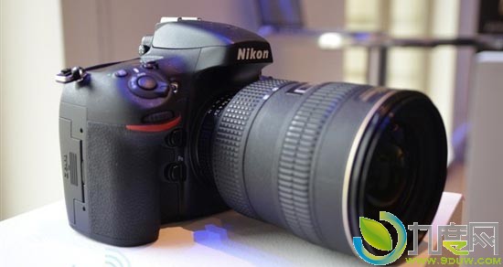 尼康推出3600万像素全画幅高端单反数码相机D800/D800E