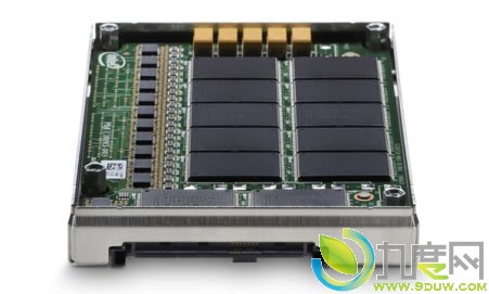 日立发布全球首款25nm企业级固态硬盘“Ultrastar SSD400S.B”