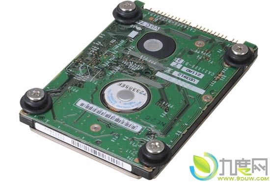 联力发布超薄Mini-ITX机箱PC-Q05