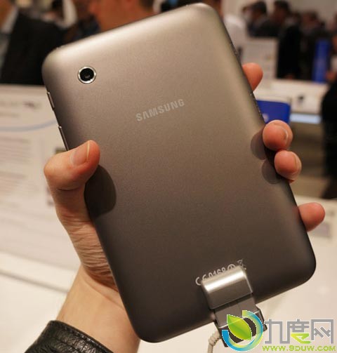 三星10.1英寸Android 4.0 ICS系统Galaxy Tab 2平板电脑即将开售 