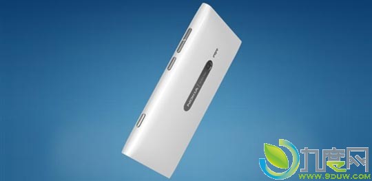 诺基亚白色版Lumia 800香港开售 内地行货版也即将上市