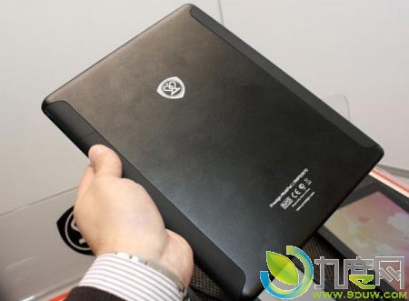 Prestigio发布9.7寸Android 4.0系统平板电脑MultiPad 9.7