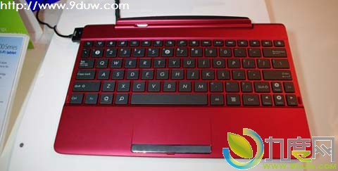 华硕Android 4.0平板电脑Transformer Pad TF300开售 售价379美元