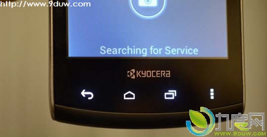 京瓷展示两款Android 4.0智能手机Hydro和Rise　具备防水+全键盘