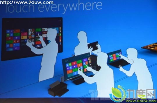 微软即将开始销售82寸巨型Windows 8平板电脑
