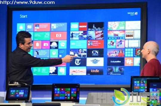 微软即将开始销售82寸巨型Windows 8平板电脑