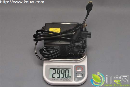 NEC发布全球最轻13.3寸超极本LaVie Z