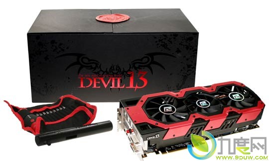迪兰发布自家双芯HD7990 Devil 13显卡：12+2+2相供电