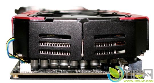 迪兰发布自家双芯HD7990 Devil 13显卡：12+2+2相供电