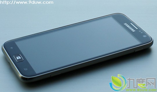 三星发布全球首款Windows Phone 8手机ATIV S  1.5GHz双核+4.8寸AMOLED屏