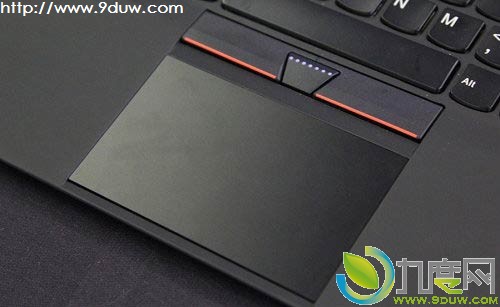 联想公布全球轻薄Thinkpad X1 Carbon超极本：8月21开卖+1399美元起