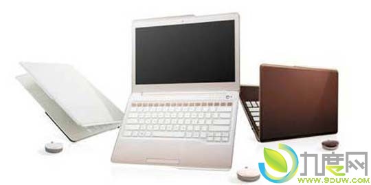 富士通推新款Windows8超极本LifeBook CH702
