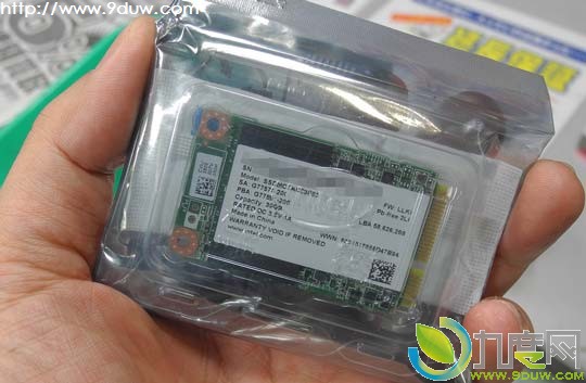 Intel发布新款mSATA迷你规格固态硬盘“SSD 525”