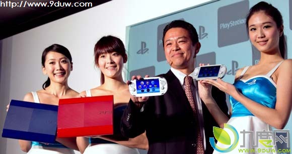 索尼在台湾发布石青蓝、石榴红两款限量版PS3游戏机及冰雪银外观PS Vita