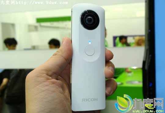理光360度全景手持相机Theta 360上市：可拍摄球形全景照片