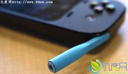 罗技发布苹果官方认证的iOS7游戏手柄PowerShell