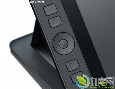Wacom推出支持手写笔交互式Cintiq 13HD平板电脑,Wacom平板,Cintiq13HD平板电脑,Wacom平板电脑,Cintiq13HD