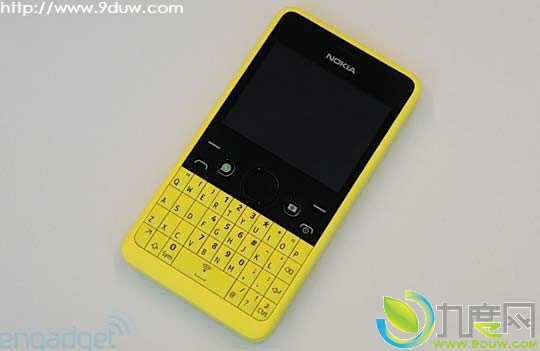 诺基亚发布全新Asha S40手机Asha 210：配备全QWERTY物理键盘