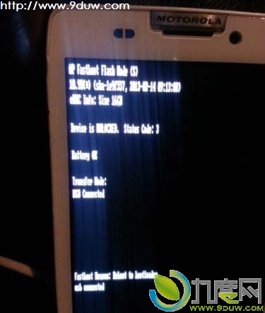 多款摩托罗拉手机已经成功解锁Bootloader,Droid RAZR HD、Droid RAZR MAXX HD、Droid RAZR M以及Atrix HD