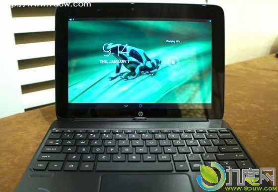 惠普13英寸Windows 8便携本Split X2和首款Tegra 4处理器Android混合平板SlateBook X2真机图赏