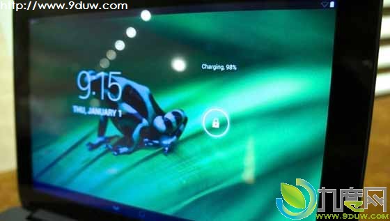 惠普13英寸Windows 8便携本Split X2和首款Tegra 4处理器Android混合平板SlateBook X2真机图赏