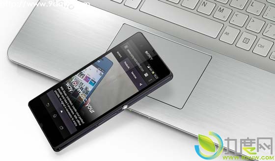 索尼推出全新VAIO Fit系列Windows 8笔记本电脑：VAIO Fit和VAIO Fit E