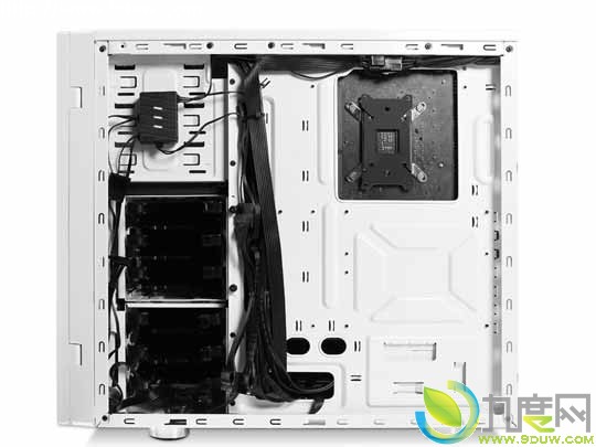 NZXT发布超静音中塔机箱H230