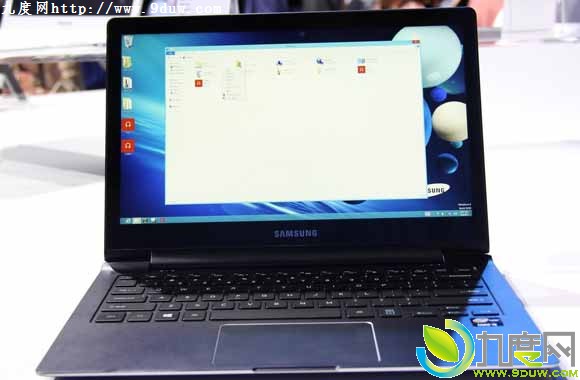三星推Android与Win8双系统平板笔记本