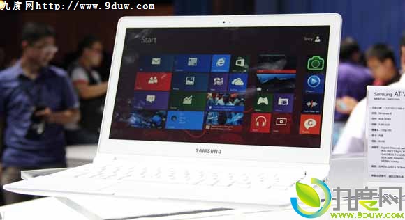 三星推Android与Win8双系统平板笔记本