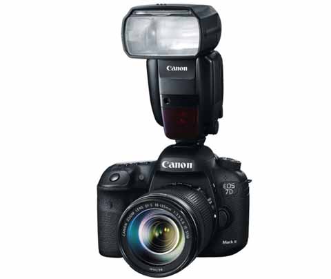 佳能发布全新APC-C新旗舰EOS单反相机EOS 7D Mark II:2020万像素APS-C画幅CMOS传感器
